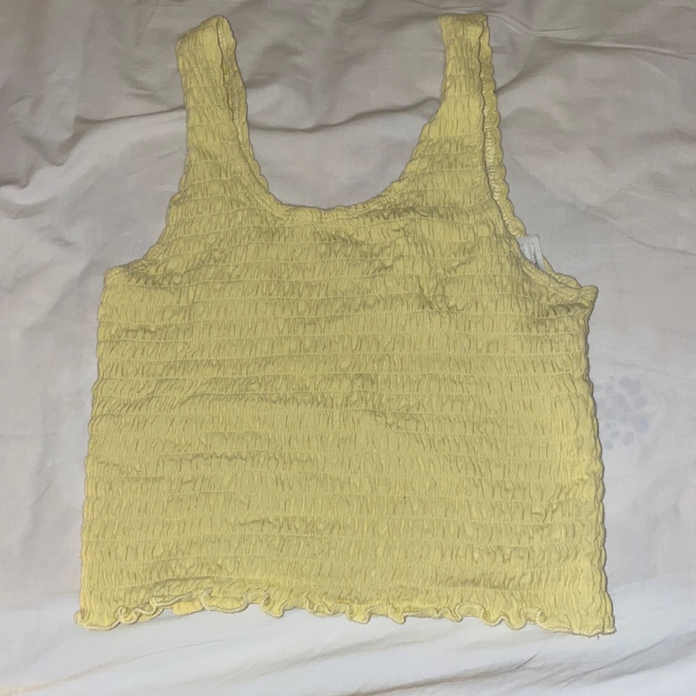 Yellow Hollister top